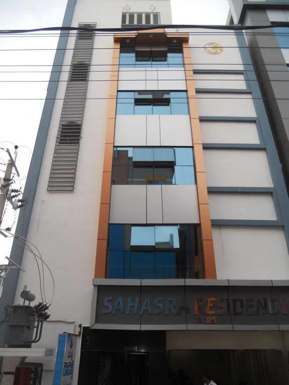 Hotel Sahasra Residency Tirupati Exterior foto